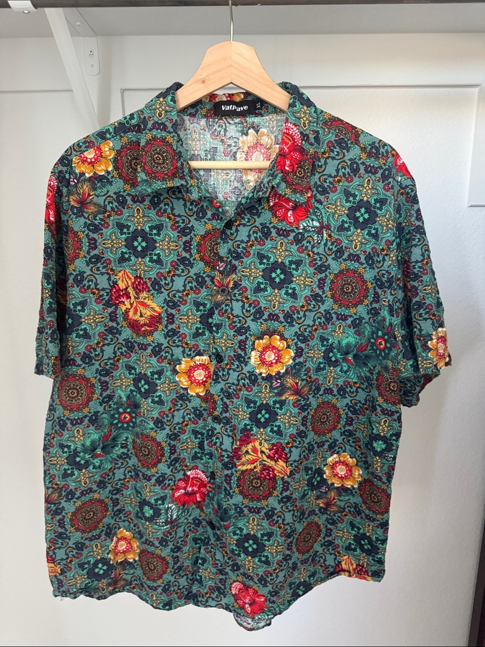 Green Floral Short-Sleeve Men's Shirt (XL)